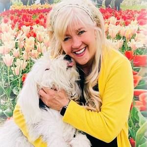 Meet your Posher, Debbie